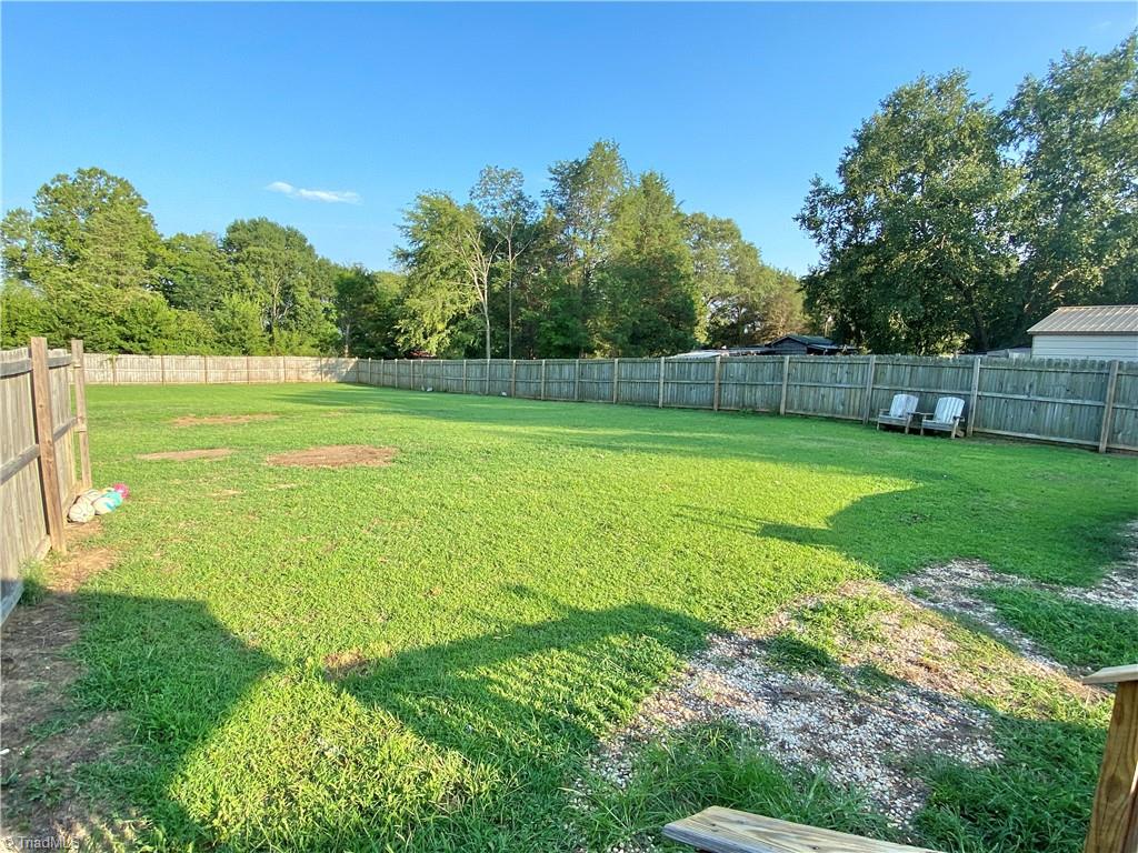 593 Gladstone Road Mocksville, NC 27028 - Photo 33 of 34 Back of home