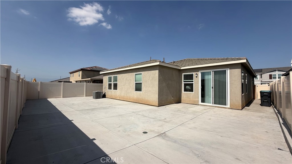 7679 Budding Bloom Street Riverside, CA 92507 - Photo 14 of 16