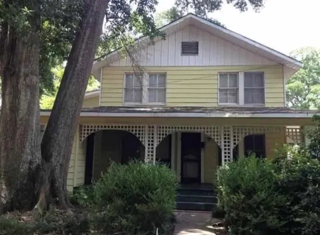 $130,000 | 1620 Stanford Street, Alexandria, LA 71301