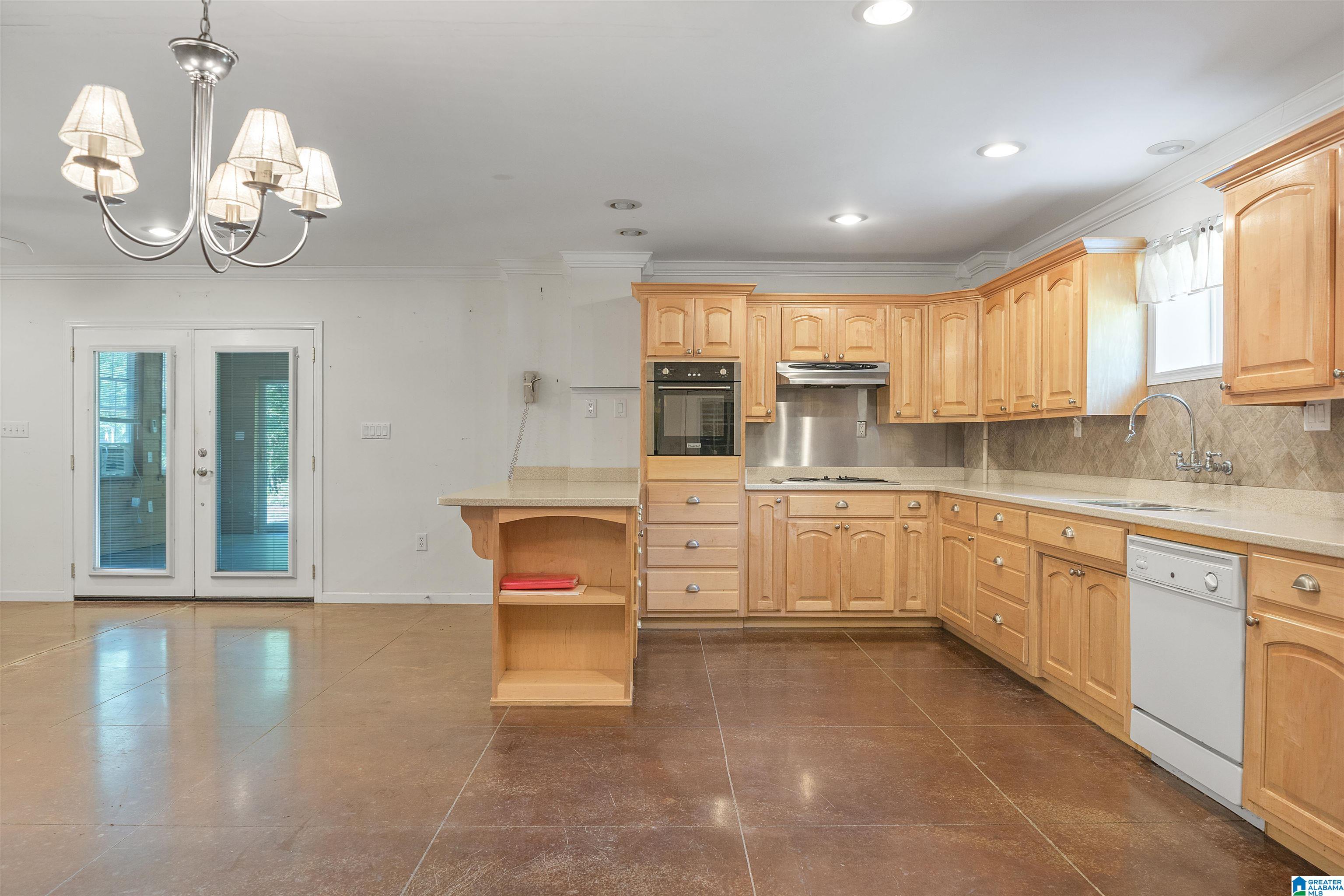 1031 Reneau Road Oneonta, AL 35121 - Photo 8 of 50