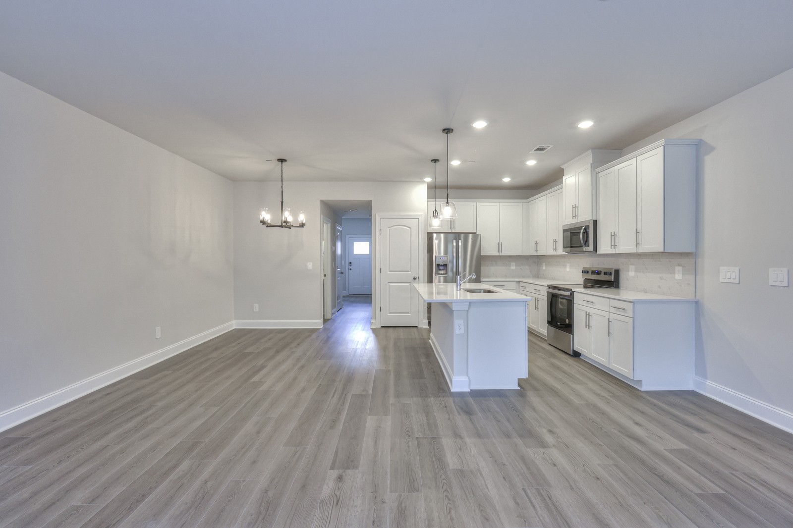204 Douglas Bend Road, Unit 1903 Gallatin, TN 37066 - Photo 13 of 33 Gallery Image 13
