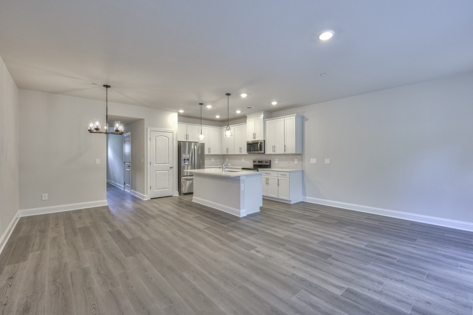 204 Douglas Bend Road, Unit 1903 Gallatin, TN 37066 - Photo 14 of 33 Gallery Image 14