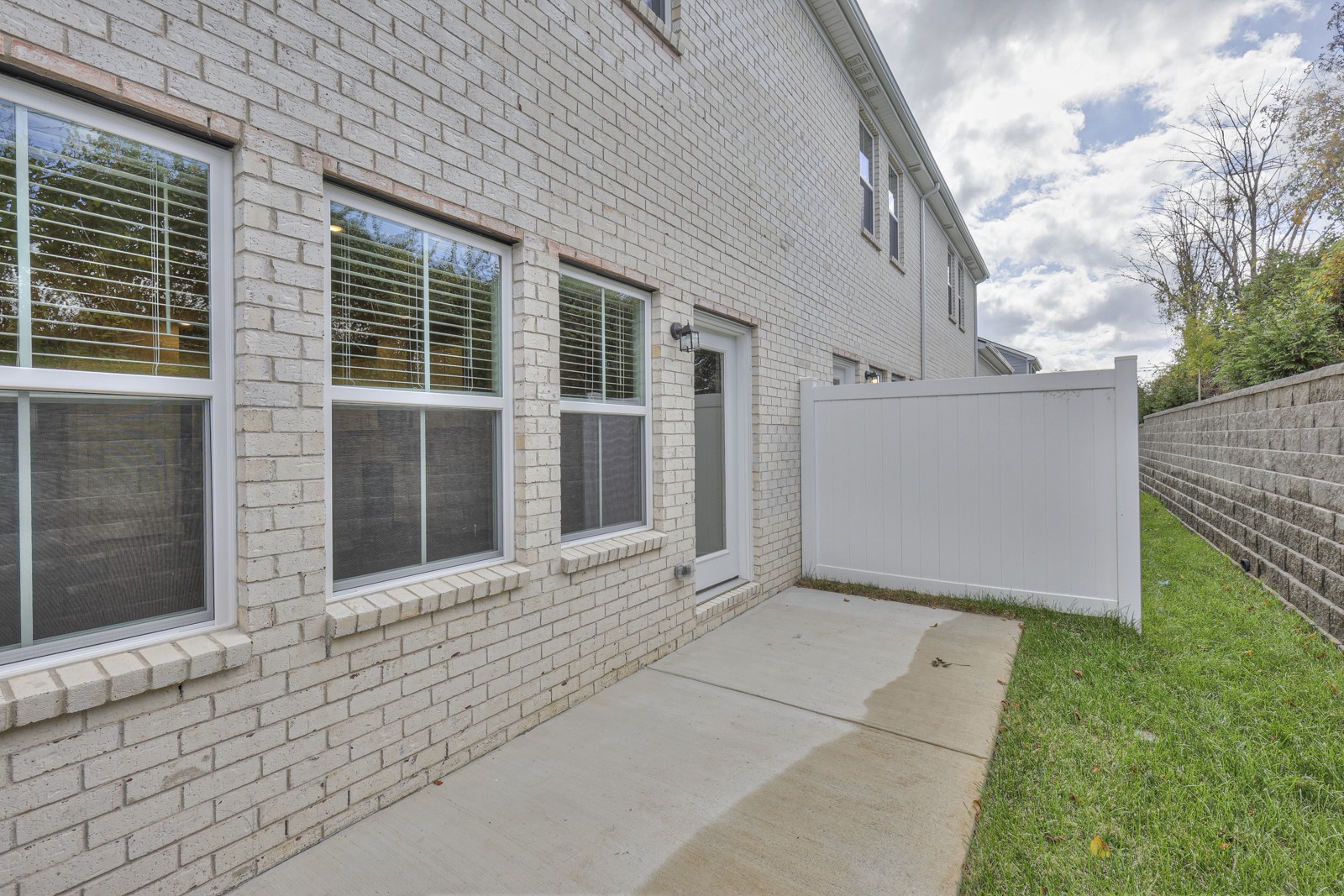 204 Douglas Bend Road, Unit 1903 Gallatin, TN 37066 - Photo 27 of 33 Gallery Image 27