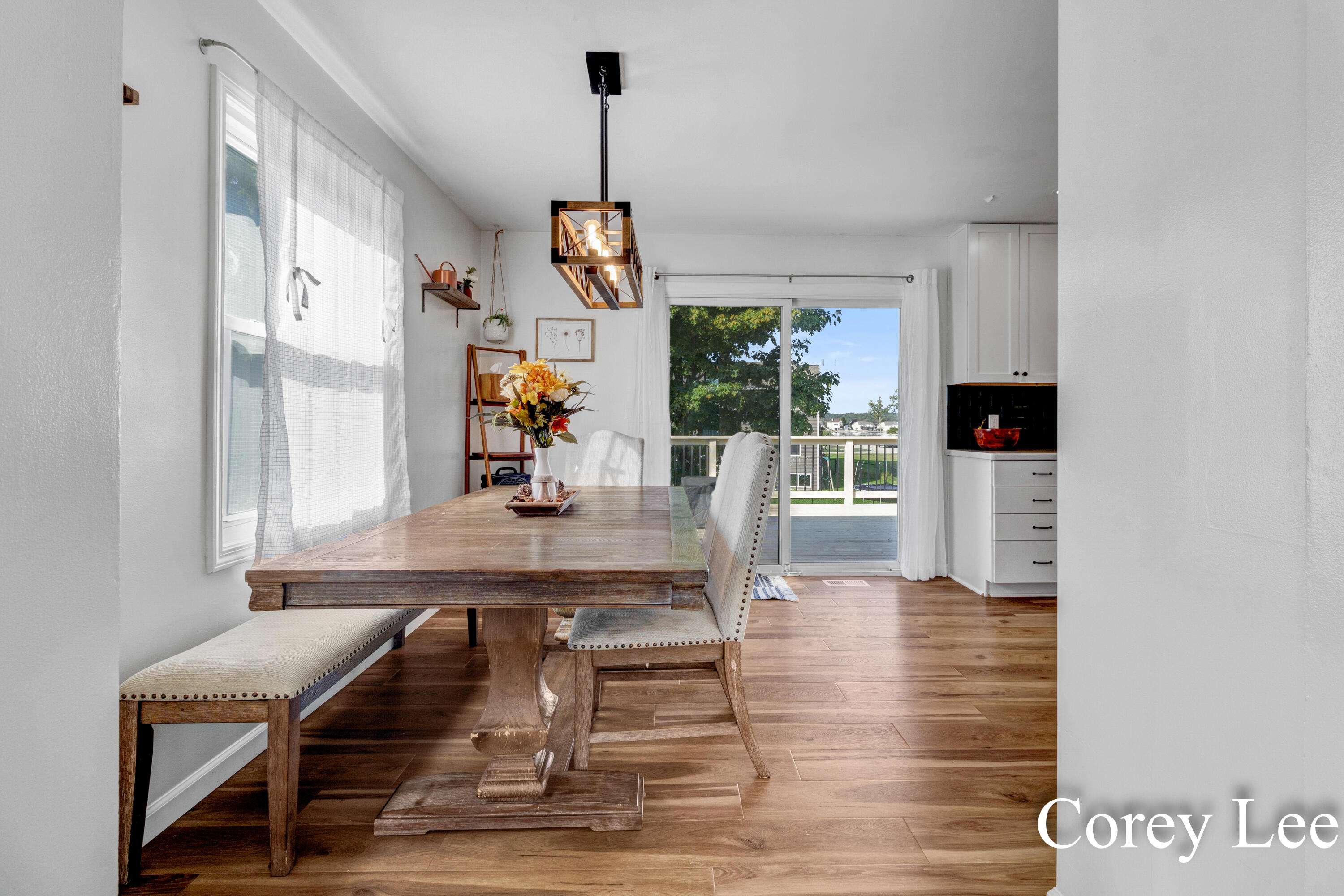 9001 Victor Avenue Jenison, MI 49428 - Photo 16 of 46 Corey Lee - 9001 Victor (45)-16