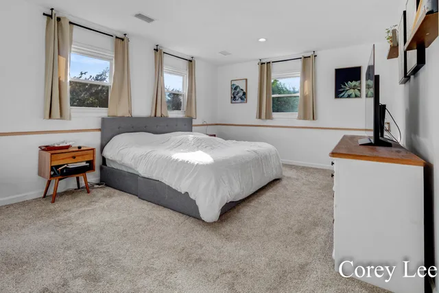 $370,000 | 9001 Victor Avenue, Jenison, MI 49428