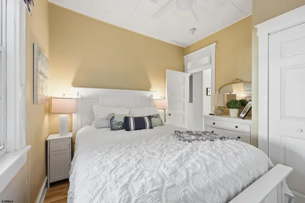 $62,000 | 115 North Sumner Avenue, Margate City, NJ 08402