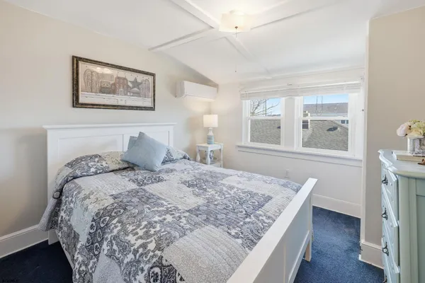 $62,000 | 115 North Sumner Avenue, Margate City, NJ 08402