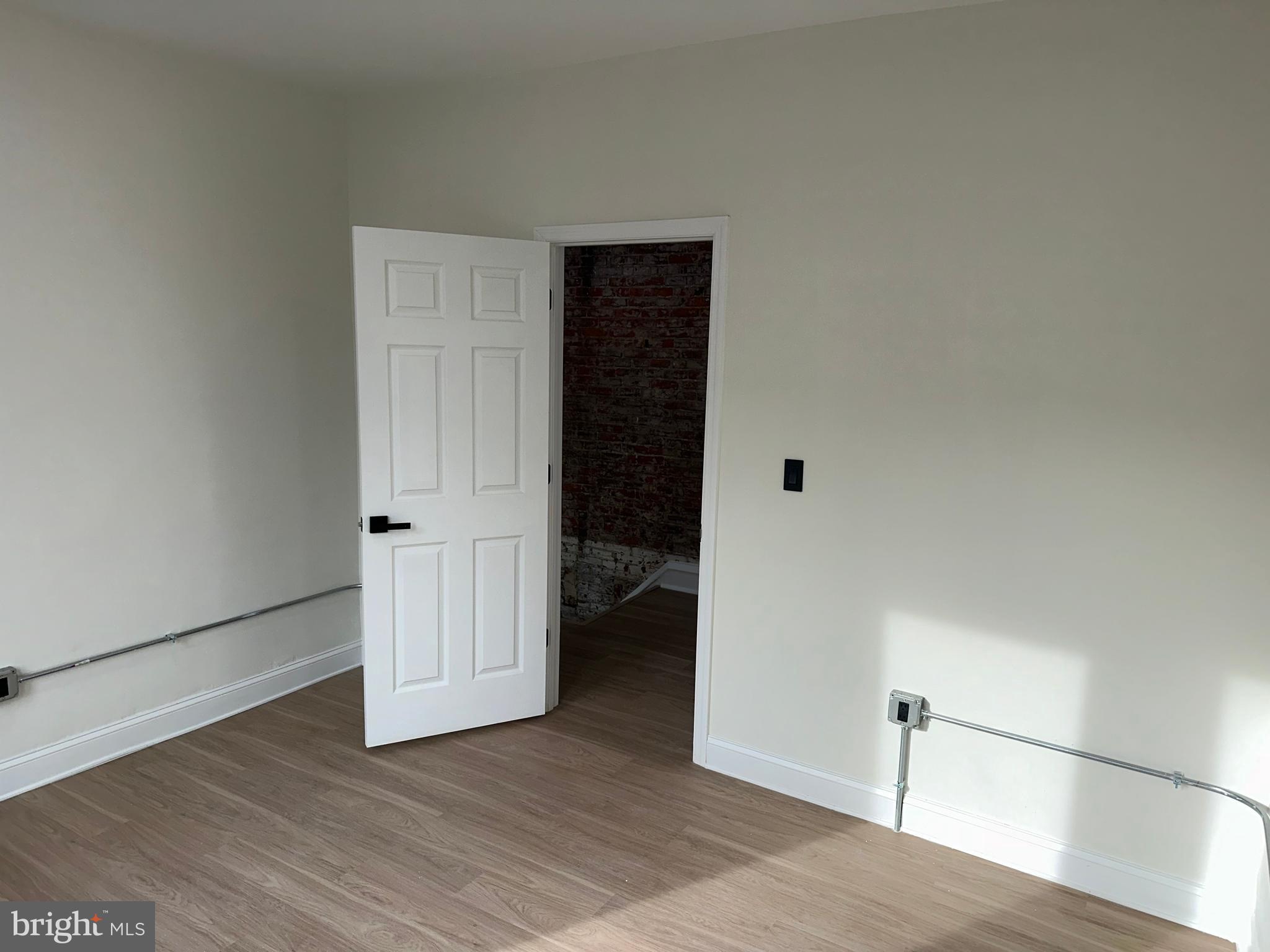 2000 Palethorp Street Philadelphia, PA 19122 - Photo 20 of 38 an entryway door