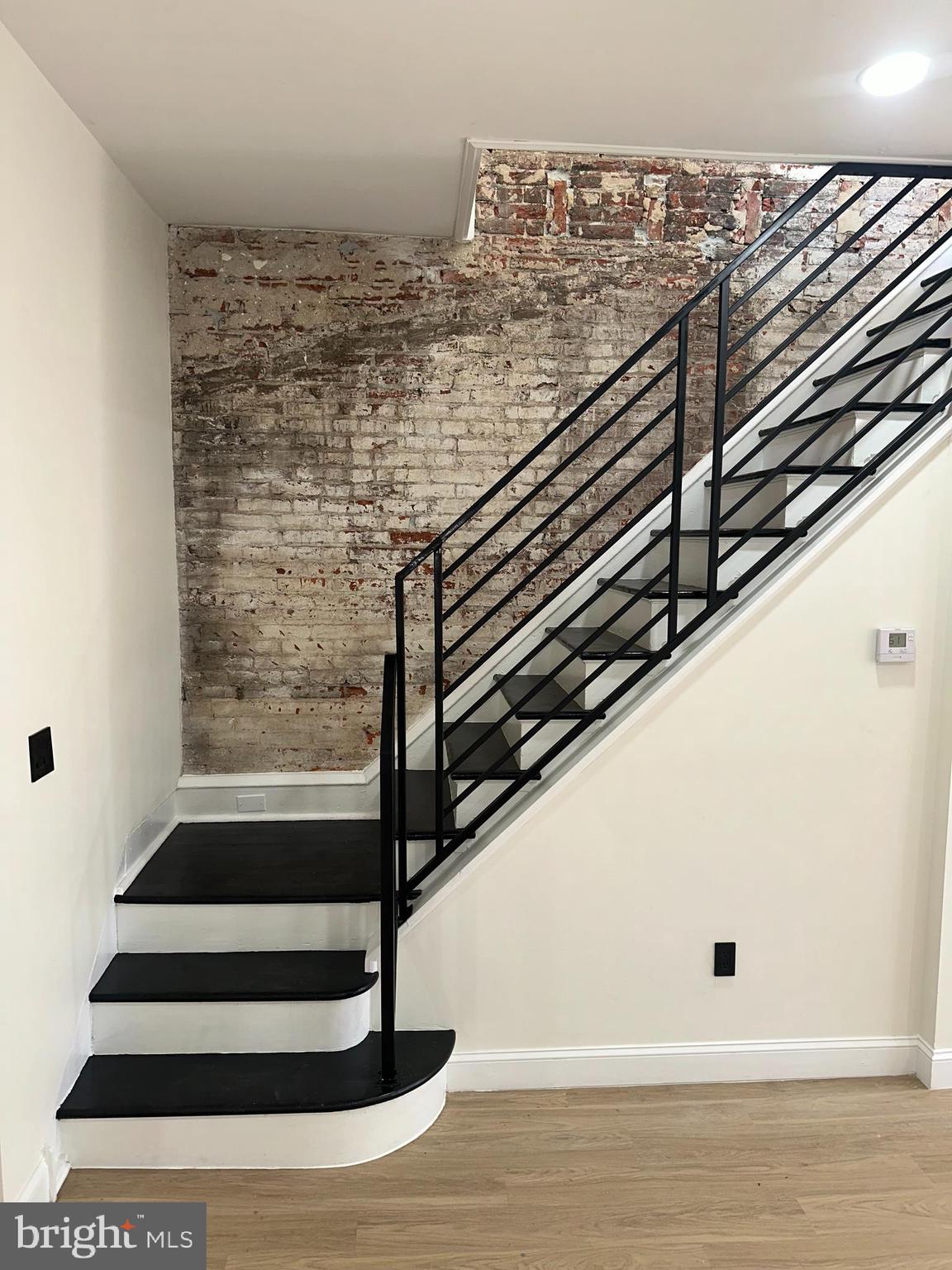 2000 Palethorp Street Philadelphia, PA 19122 - Photo 8 of 38 a view of entryway