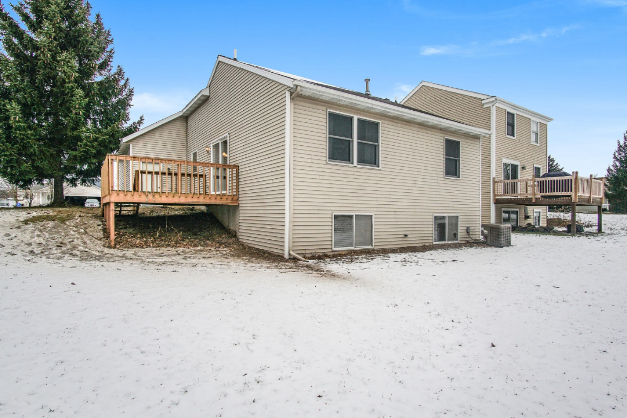 3136 Riley Ridge Road Holland, MI 49424 - Photo 49 of 54 DSC05442