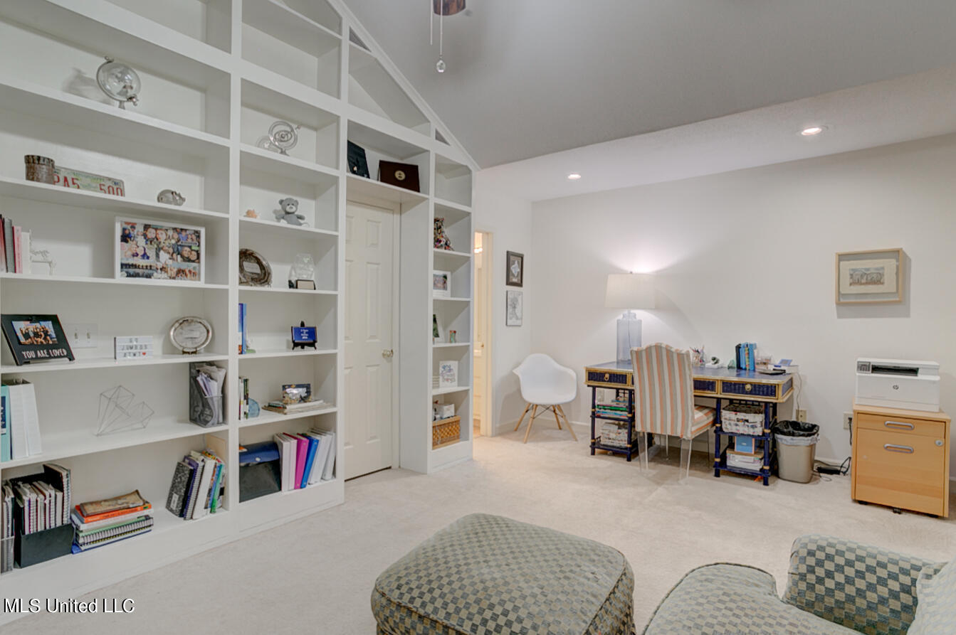 1330 Roxbury Court Jackson, MS 39211 - Photo 17 of 45 Study/office on top level