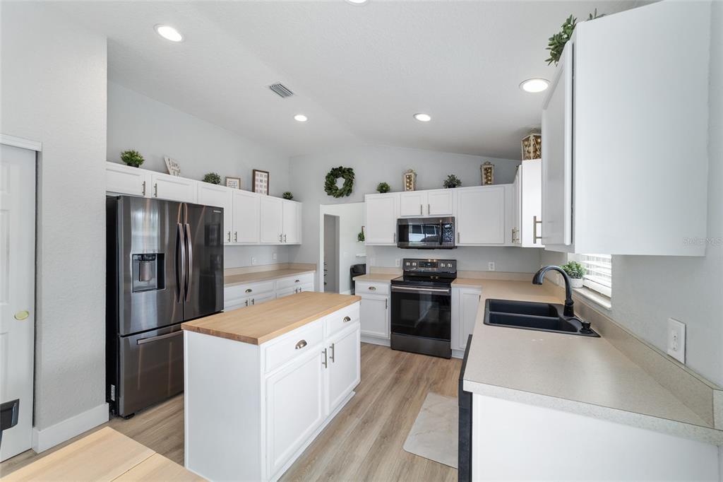 5669 Southwest 41st Street Ocala, FL 34474 - Photo 26 of 68