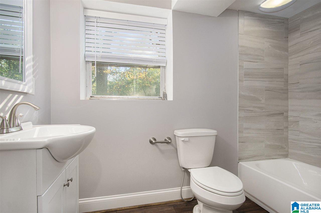 2945 Green Valley Road Birmingham, AL 35243 - Photo 12 of 28