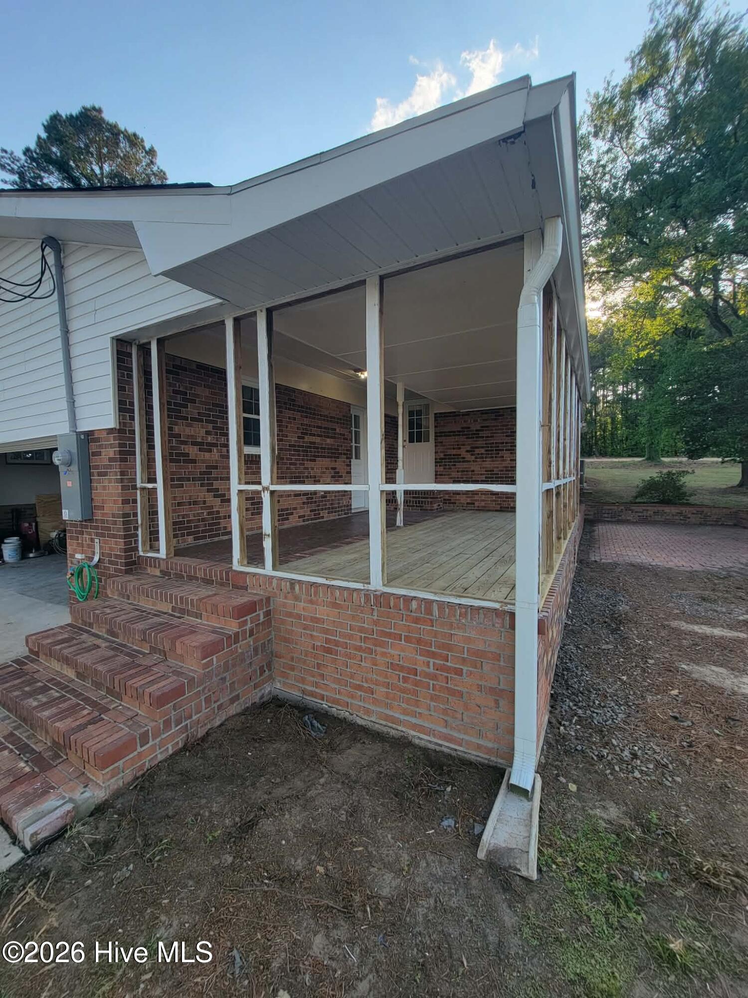 4338 Grifton Hugo Road Grifton, NC 28530 - Photo 7 of 55 Deck