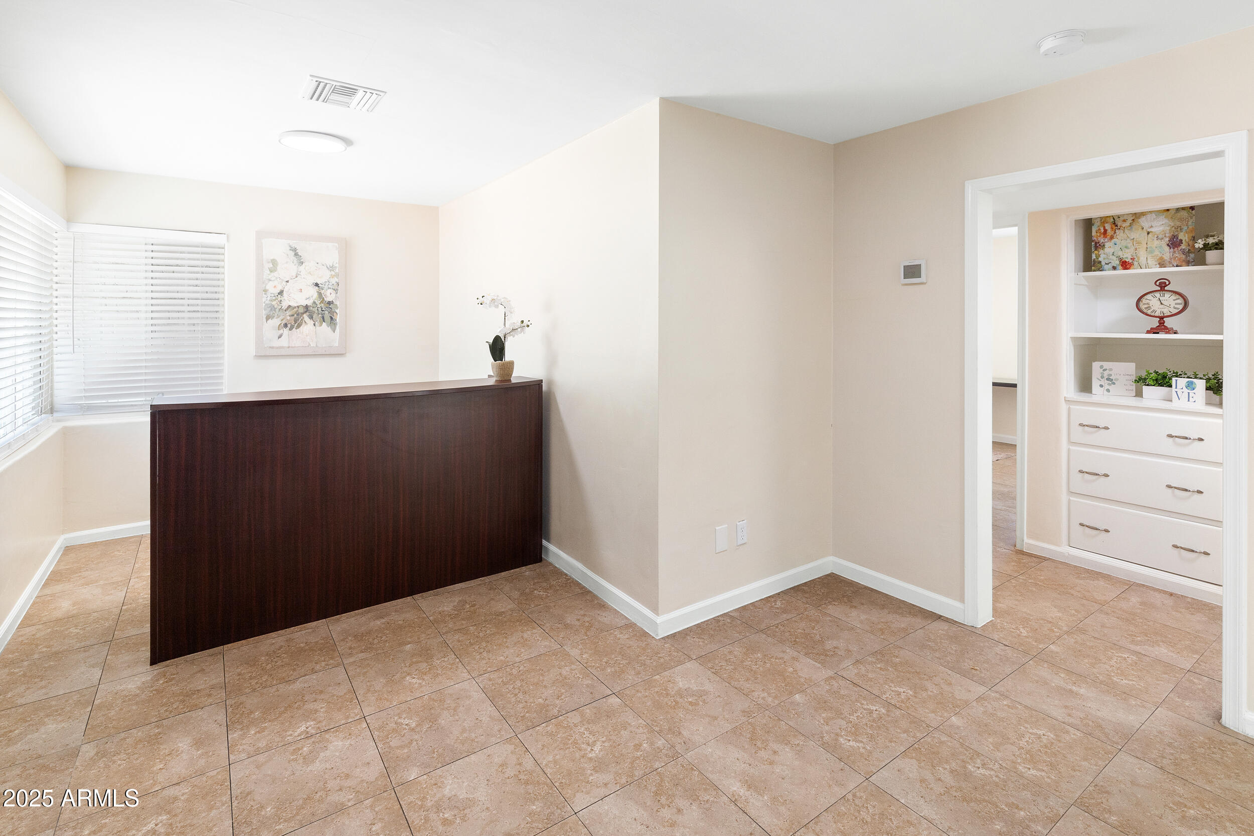 1624 West Thomas Road Phoenix, AZ 85015 - Photo 3 of 27 4_thomas-04