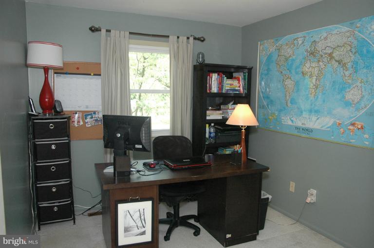 6429 Northanna Drive Springfield, VA 22150 - Photo 2 of 22 Bedroom