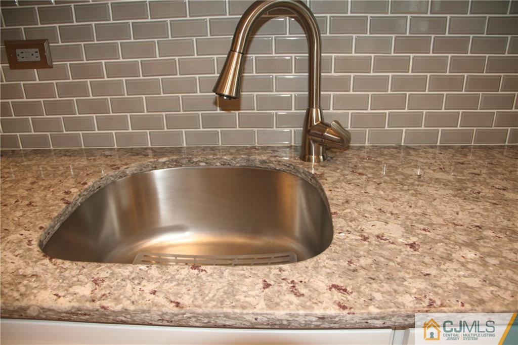 5 Mabaline Road Old Bridge, NJ 08857 - Photo 8 of 25 Gallery Image 8