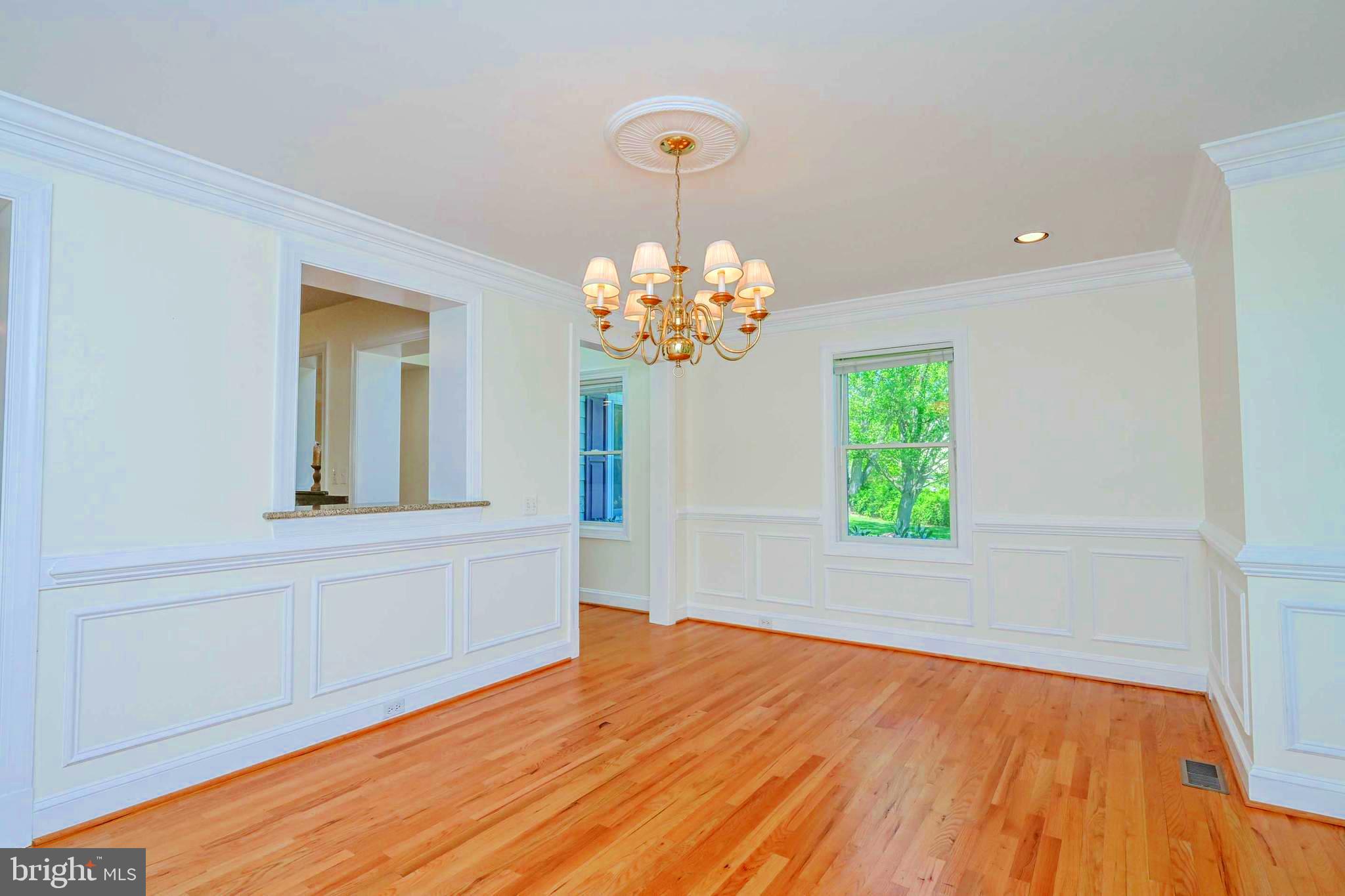 644 Walker Road Great Falls, VA 22066 - Photo 16 of 74