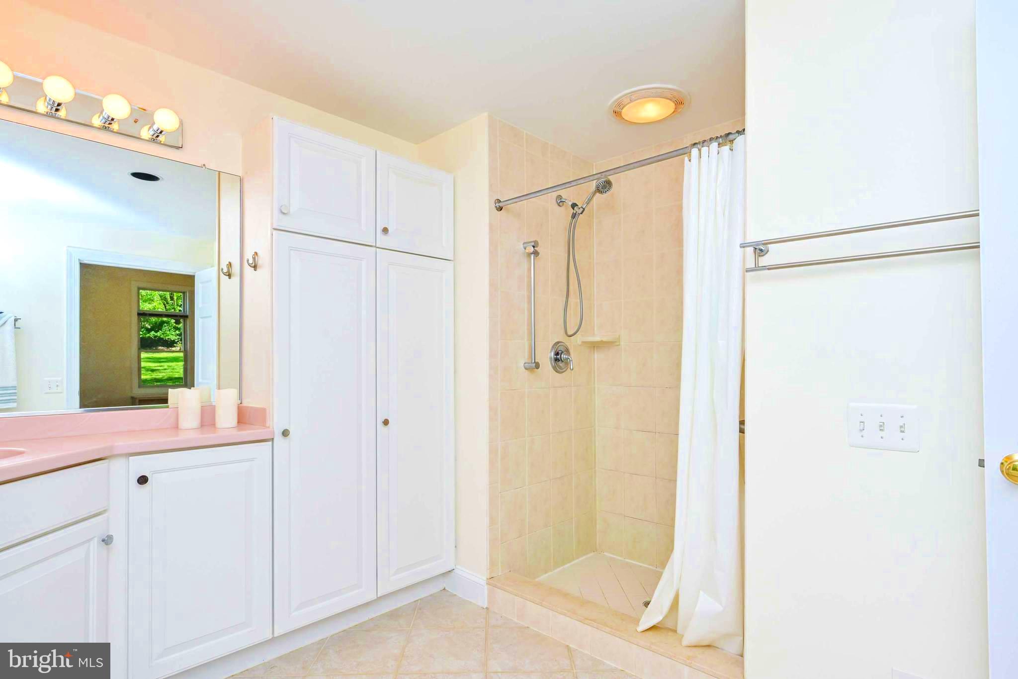 644 Walker Road Great Falls, VA 22066 - Photo 39 of 74