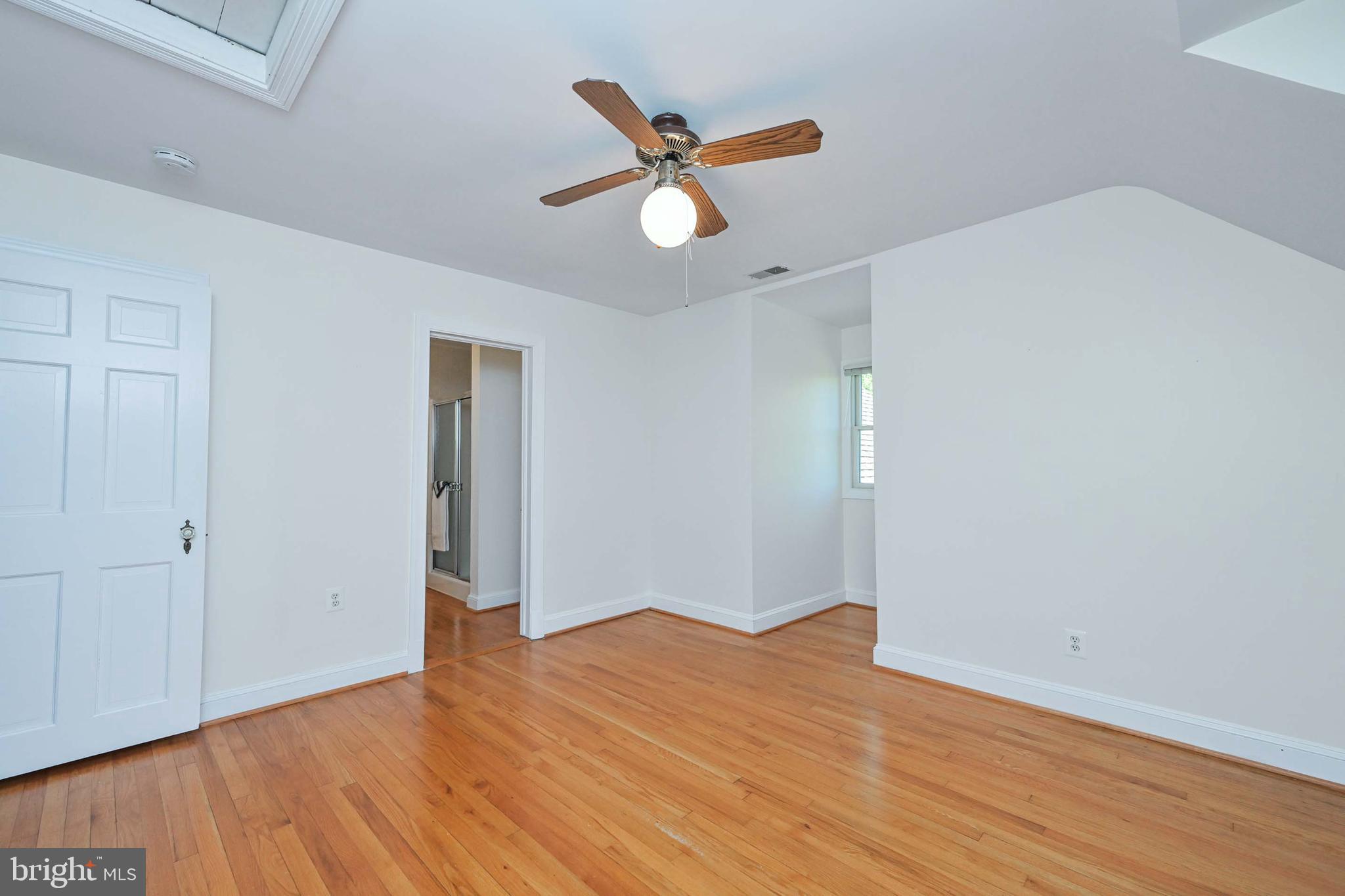 644 Walker Road Great Falls, VA 22066 - Photo 45 of 74