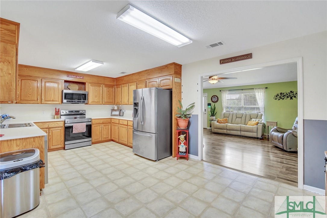 368 Wilkinson Road Ludowici, GA 31316 - Photo 12 of 45