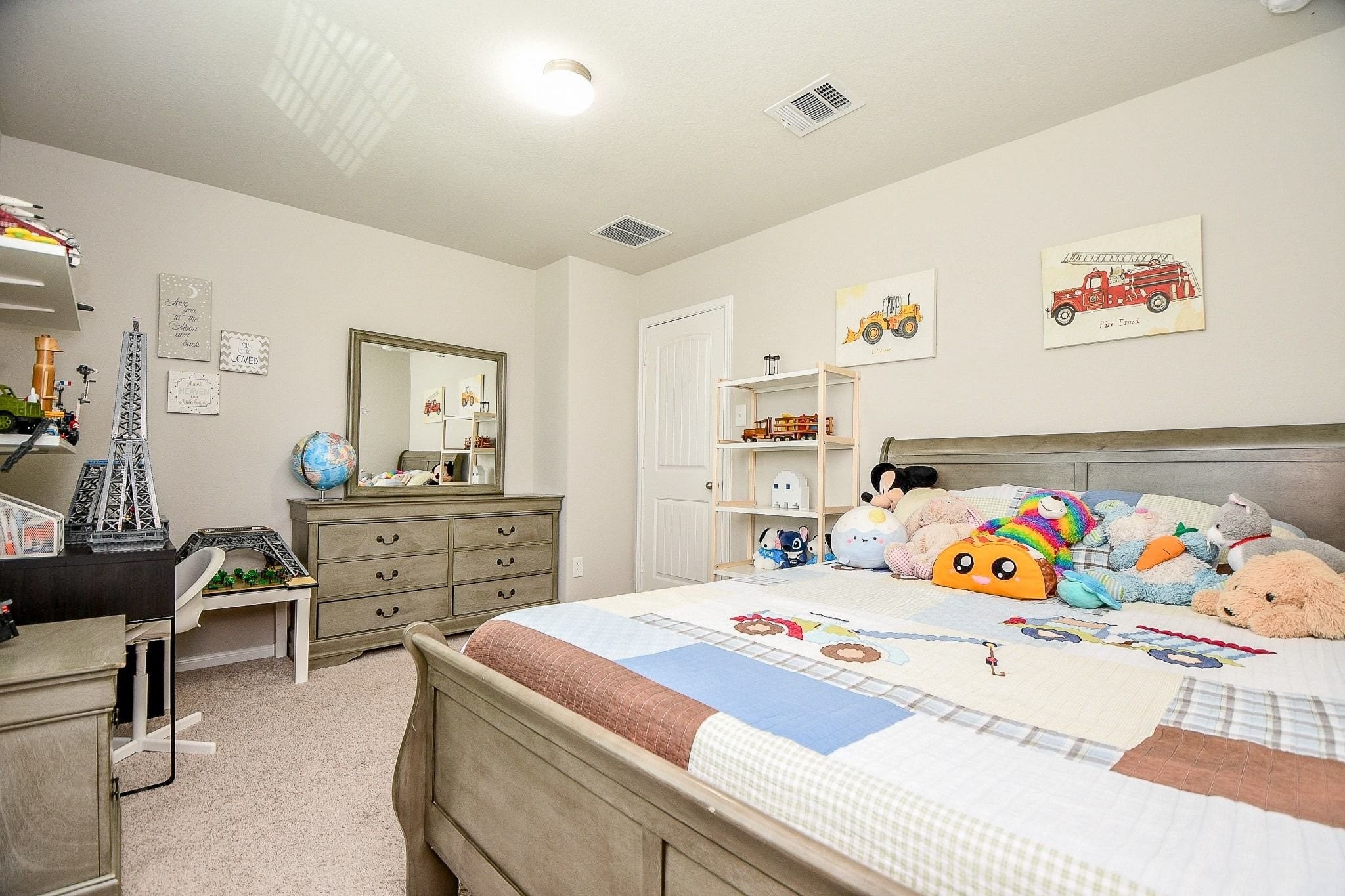 4834 Purple Wisteria Lane Spring, TX 77373 - Photo 21 of 31 Alternate view of the upstairs second bedroom.