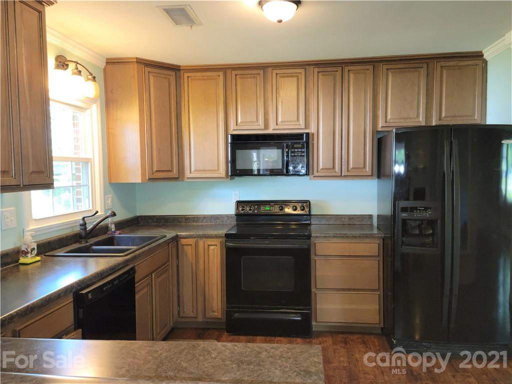 3714 Potter Road Monroe, NC 28112 - Photo 3 of 18 Gallery Image 3