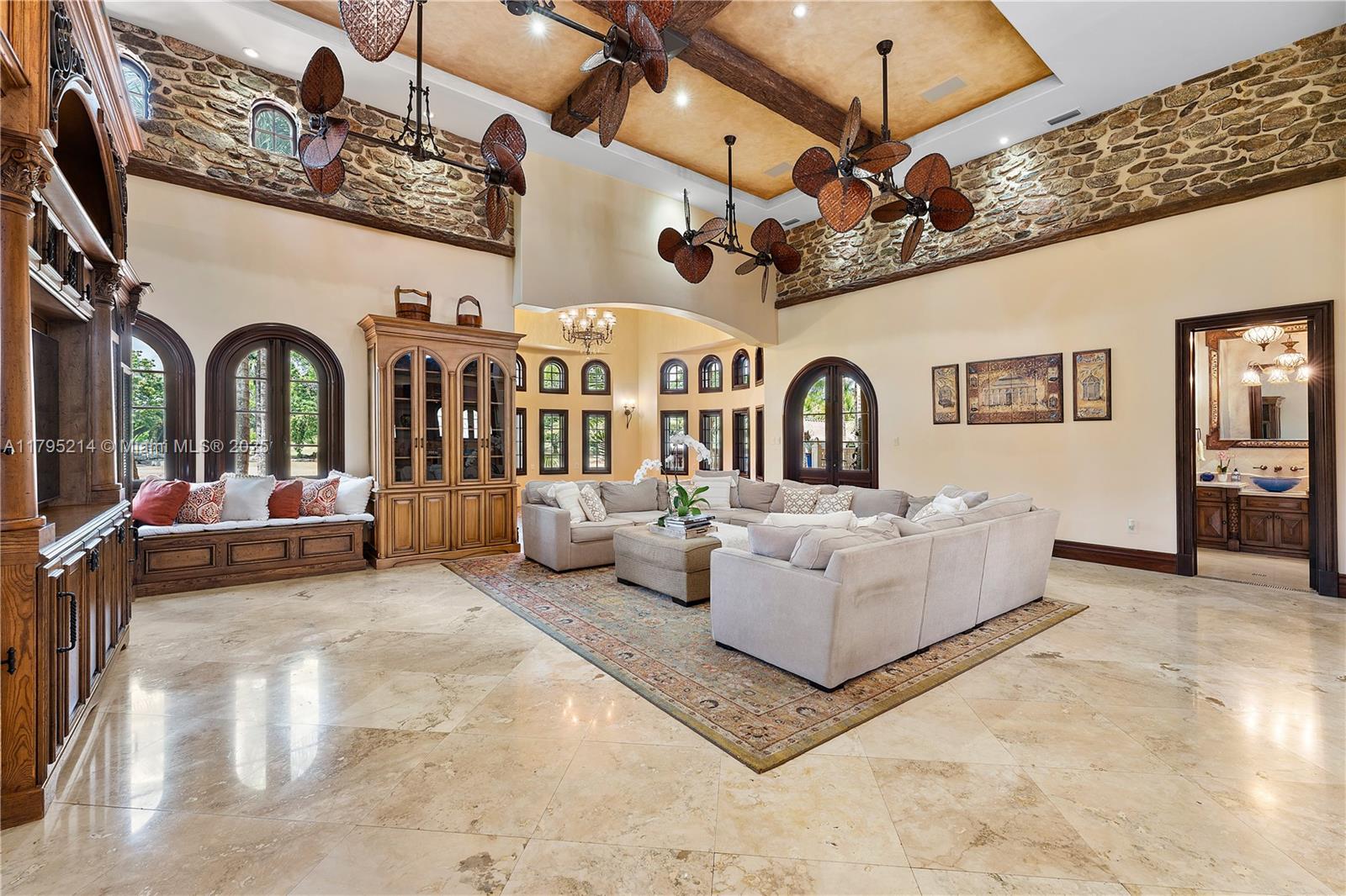 17201 Southwest 248th Street Homestead, FL 33031 - Photo 21 of 78 Living Room