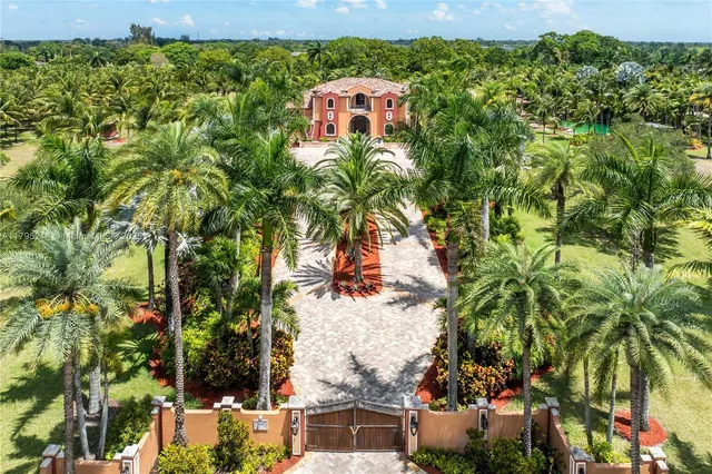 $7,200,000 | 17201 Southwest 248th Street, Homestead, FL 33031
