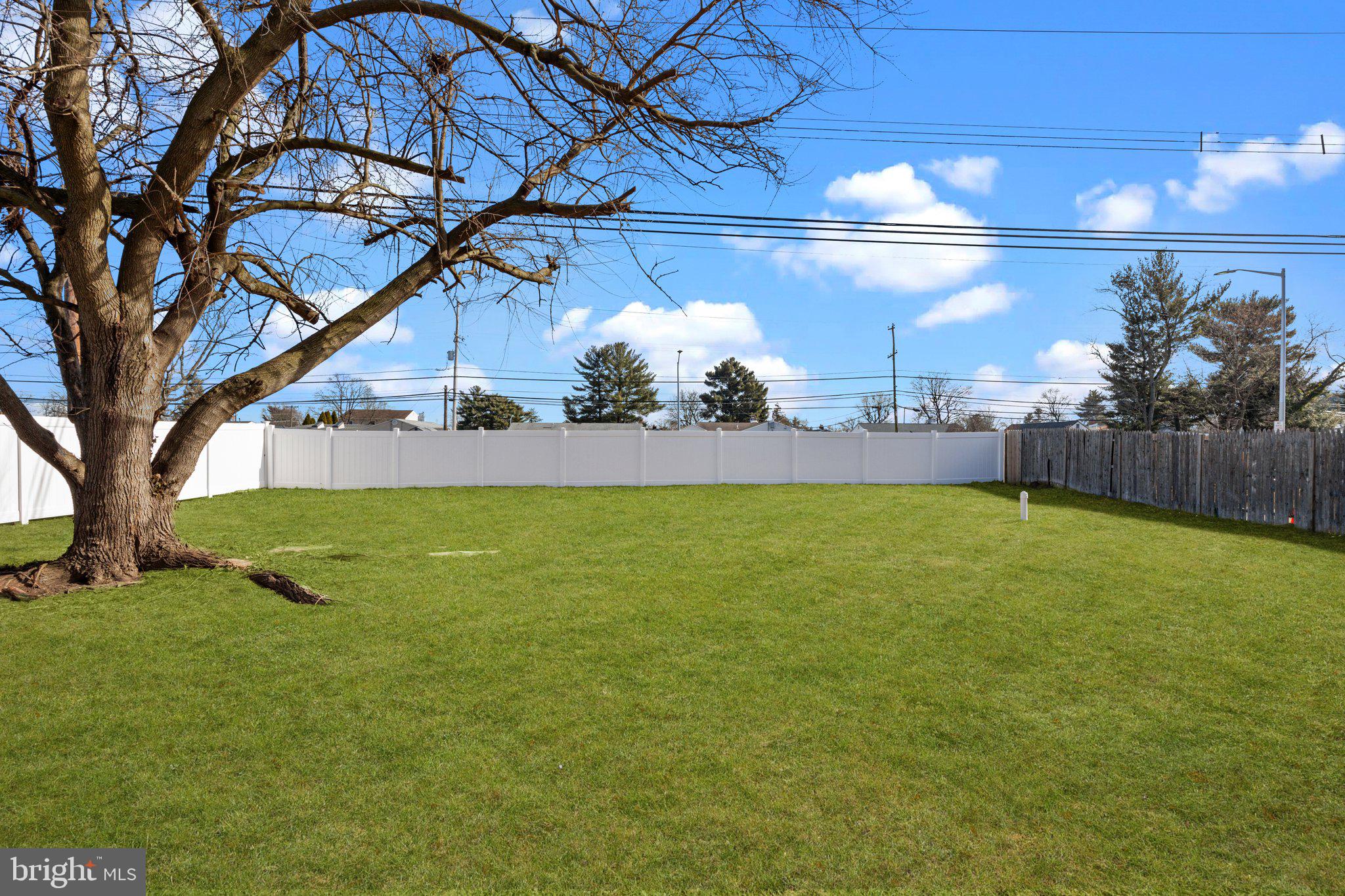 26 Oaktree Drive Levittown, PA 19055 - Photo 18 of 19 a view of outdoor space and yard