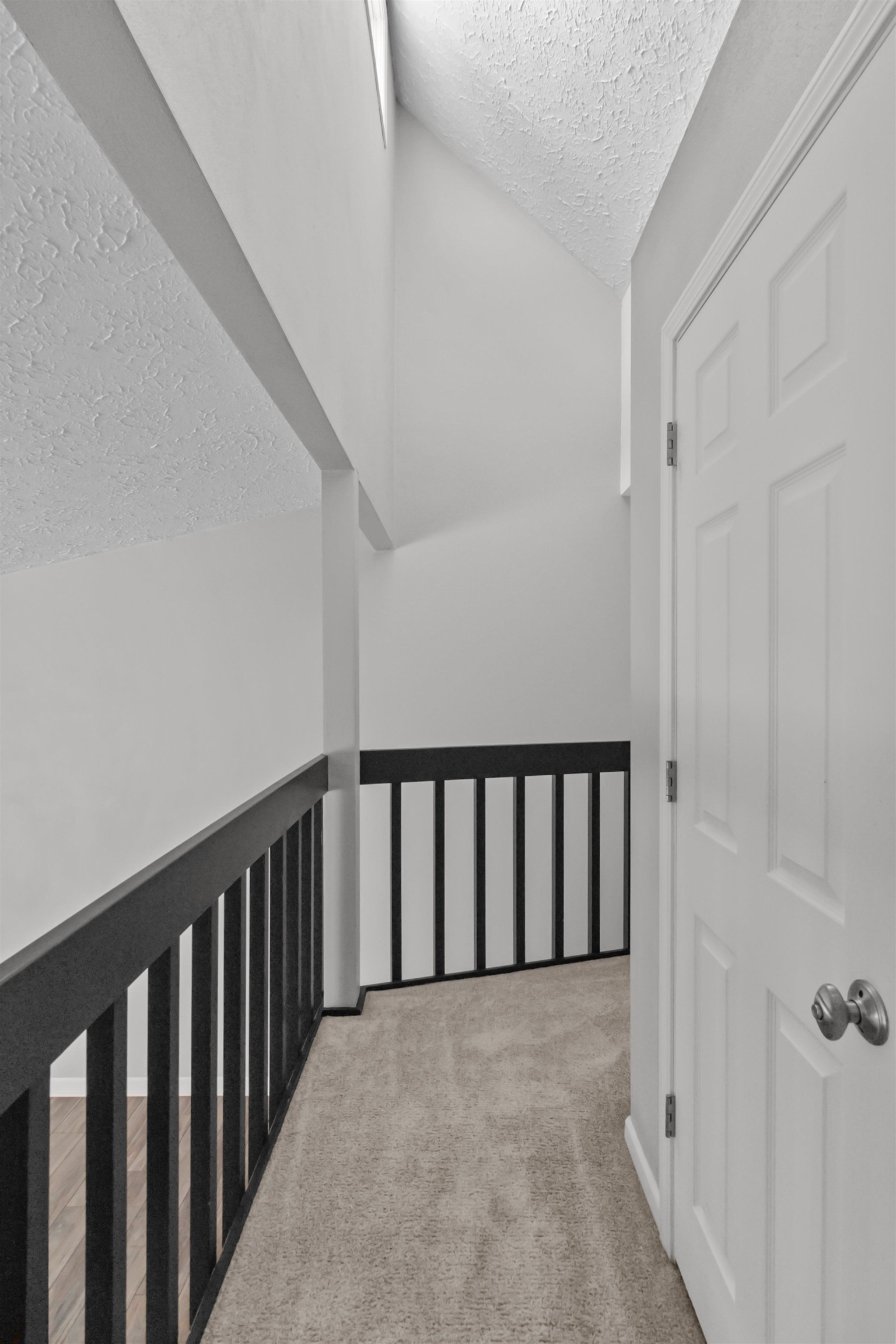 4657 High Point Drive, Unit 32 Rockford, IL 61114 - Photo 13 of 27 a view of hallway