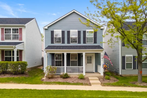 $245,000 | 939 Four Seasons Boulevard, Aurora, IL 60504