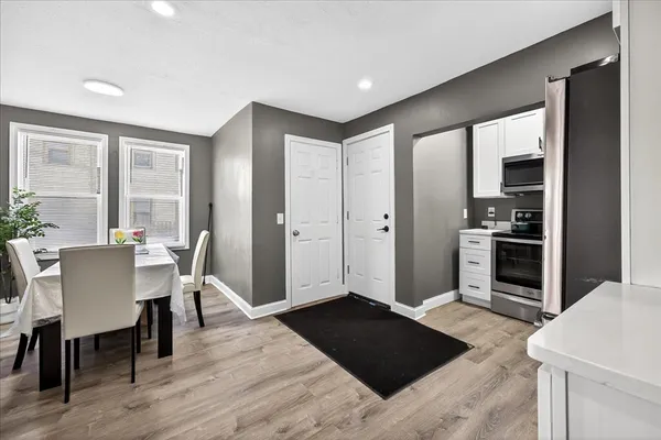 $799,999 | 15-17 Market Street, Brockton, MA 02301