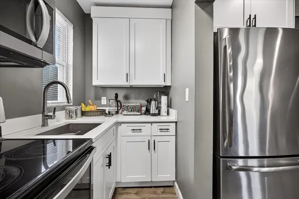 $799,999 | 15-17 Market Street, Brockton, MA 02301