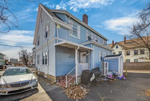 $799,999 | 15-17 Market Street, Brockton, MA 02301
