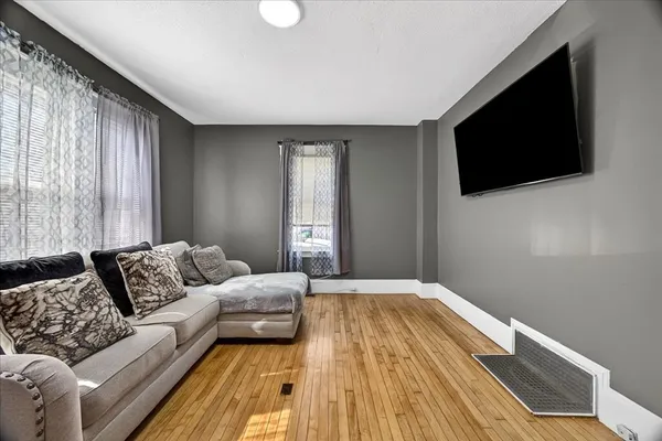 $799,999 | 15-17 Market Street, Brockton, MA 02301