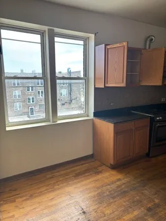 $1,100 | 2856 West Roosevelt Road, Unit 3REAR, Chicago, IL 60612