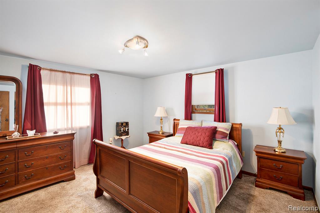 2452 Lassiter Drive Rochester Hills, MI 48309 - Photo 20 of 39