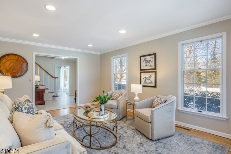 33 Juniper Way Bernards, NJ 07920 - Photo 2 of 40