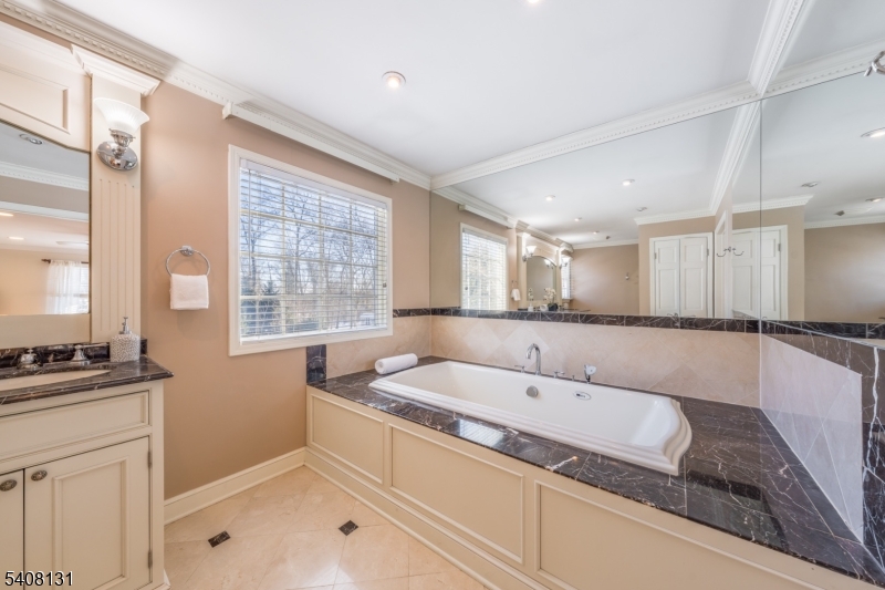 33 Juniper Way Bernards, NJ 07920 - Photo 23 of 40