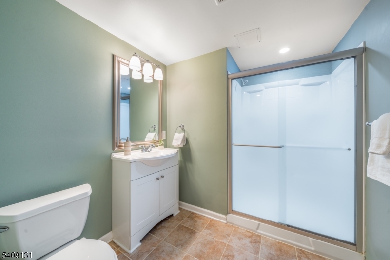 33 Juniper Way Bernards, NJ 07920 - Photo 32 of 40