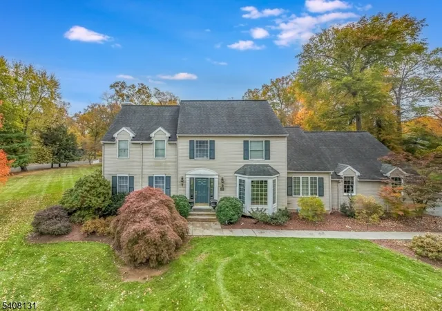 $1,279,000 | 33 Juniper Way, Bernards, NJ 07920