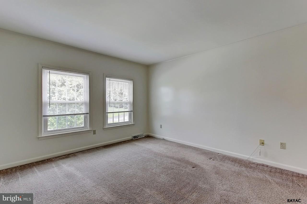 105 Country Ridge Drive Red Lion, PA 17356 - Photo 12 of 26 Gallery Image 12