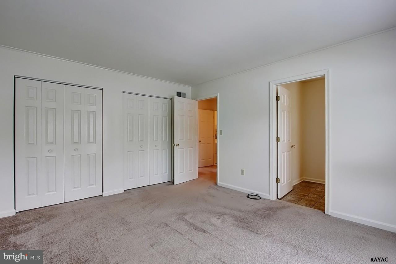 105 Country Ridge Drive Red Lion, PA 17356 - Photo 13 of 26 Gallery Image 13