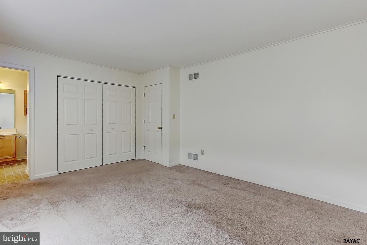 105 Country Ridge Drive Red Lion, PA 17356 - Photo 17 of 26 Gallery Image 17