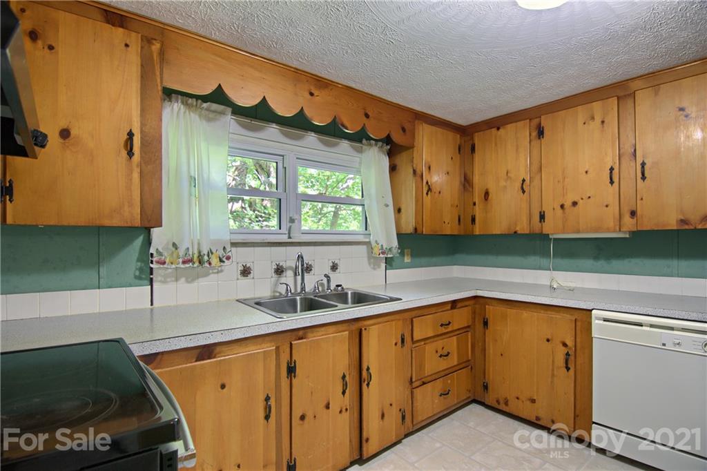 5963 Bat Cave Road Old Fort, NC 28762 - Photo 8 of 35 Gallery Image 8