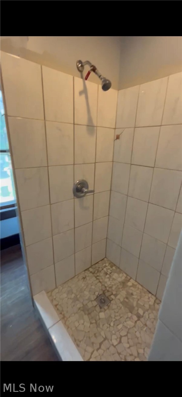 509 Rentschler Street Akron, OH 44304 - Photo 8 of 12