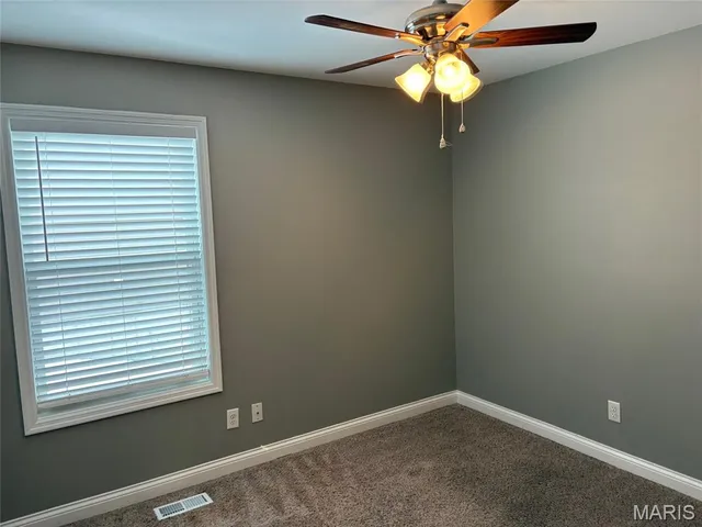 $2,000 | 478 Honeysuckle Creek Drive, Wentzville, MO 63385