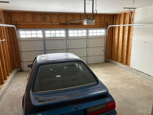 $2,000 | 478 Honeysuckle Creek Drive, Wentzville, MO 63385