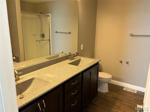 $2,000 | 478 Honeysuckle Creek Drive, Wentzville, MO 63385